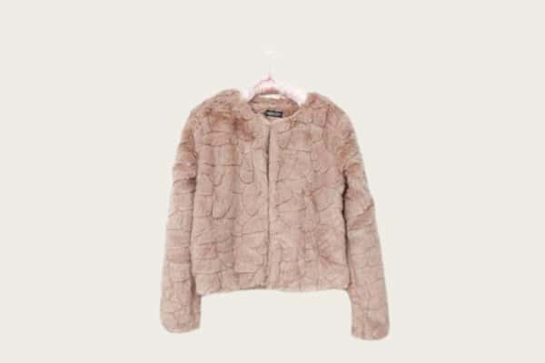 定西市临洮回收品牌衣服